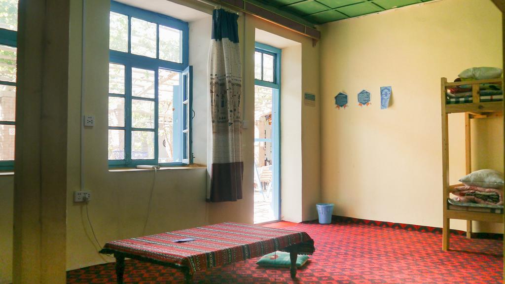 Dap Youth Hostel Turpan Exteriör bild
